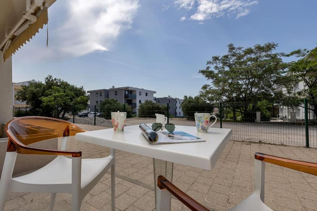 Brotis - Studioapartment - Makarska Exklusiv Promajna Εξωτερικό φωτογραφία