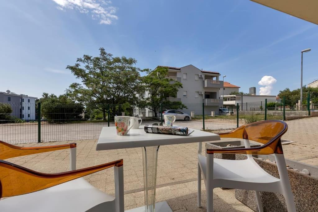 Brotis - Studioapartment - Makarska Exklusiv Promajna Εξωτερικό φωτογραφία